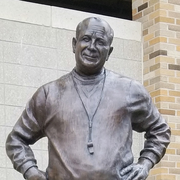 Seaver - Picture 2 of 2